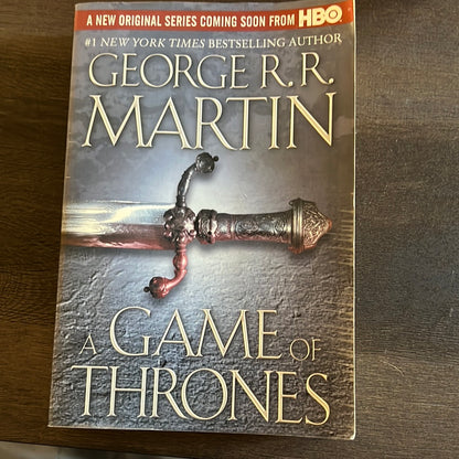 A Game of Thrones (Large)